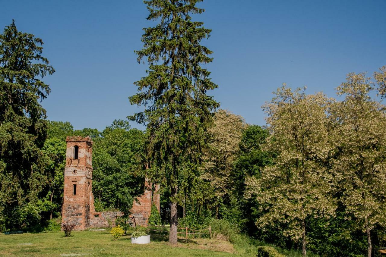 Hotel Dwor Woskrzenice Biała Podlaska Exterior foto