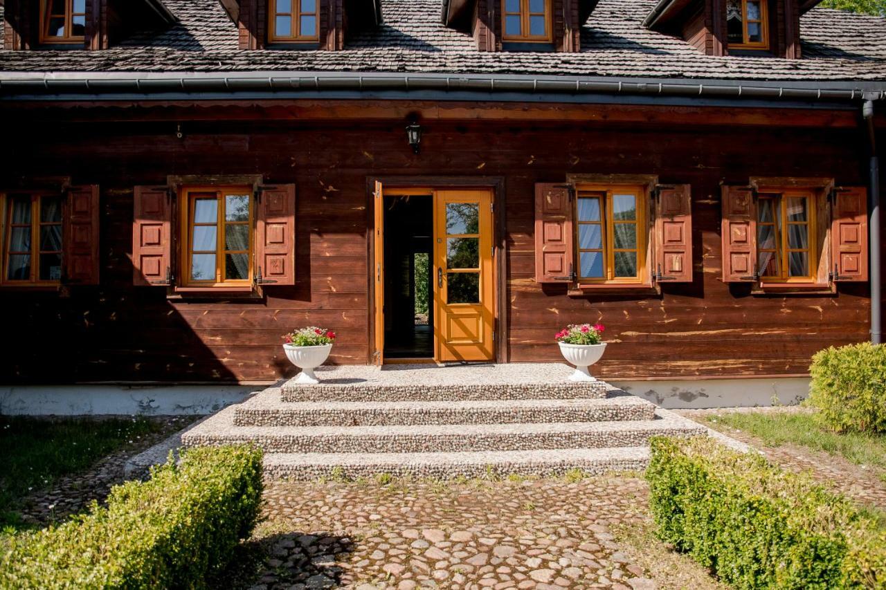 Hotel Dwor Woskrzenice Biała Podlaska Exterior foto